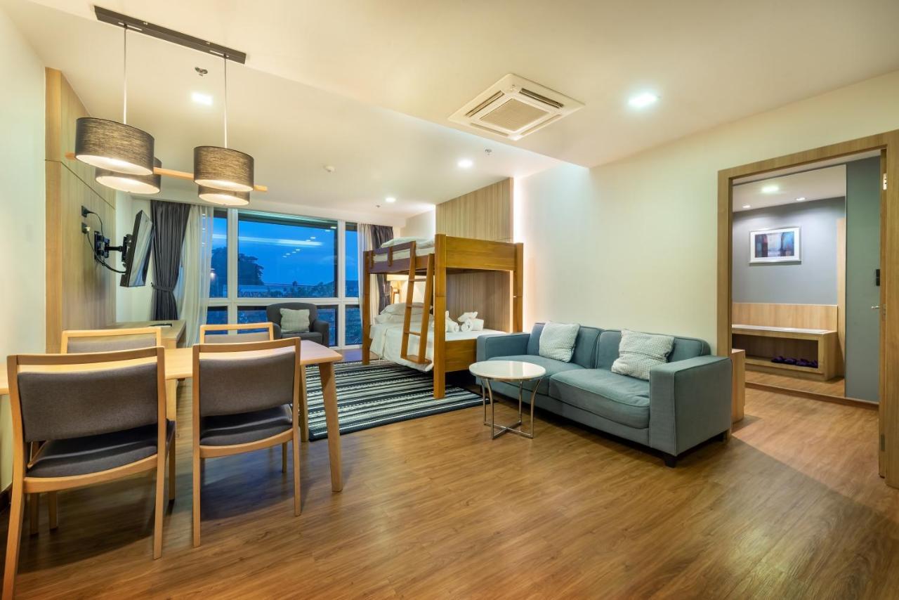 Plaai Prime Hotel Rayong Sha Extra Plus Exterior photo